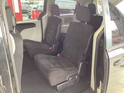 2018 Dodge Caravan, Grand, $10695. Photo 10