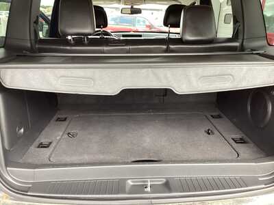 2010 Jeep Liberty, $6295. Photo 11