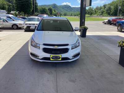 2016 Chevrolet Cruze, $5995. Photo 8