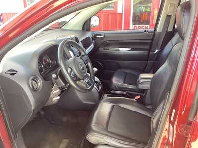 2014 Jeep Compass, $5495. Photo 5