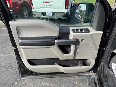 2020 Ford F150 Crew Cab, $27759. Photo 7