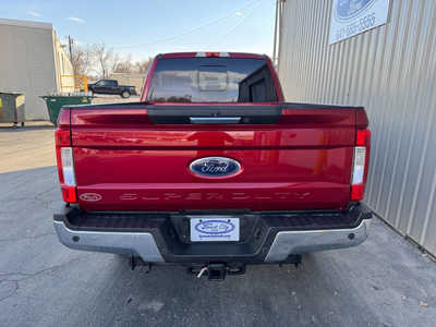 2017 Ford F350 Crew Cab, $46704. Photo 4
