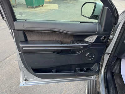 2020 Ford Expedition Max, $40699. Photo 7
