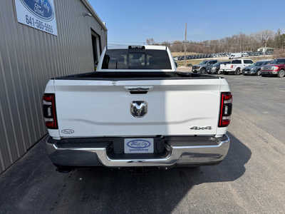 2019 RAM 3500 Crew Cab, $40000. Photo 4