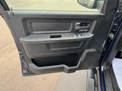 2013 RAM 1500 Crew Cab, $13799. Photo 7