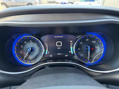 2024 Chrysler Pacifica, $34999. Photo 9