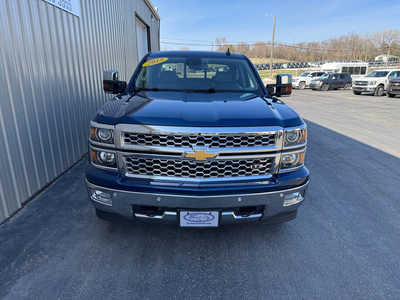 2015 Chevrolet 1500 Crew Cab, $22499. Photo 3