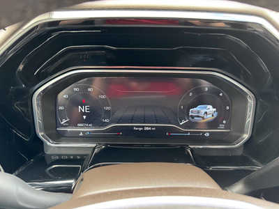 2023 GMC 1500 Crew Cab, $43999. Photo 10