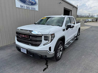2023 GMC 1500 Crew Cab, $43999. Photo 2