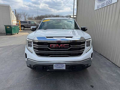 2023 GMC 1500 Crew Cab, $43999. Photo 3