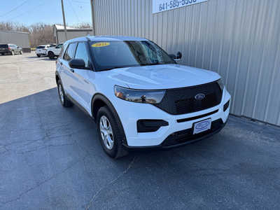2021 Ford Explorer, $16756. Photo 5