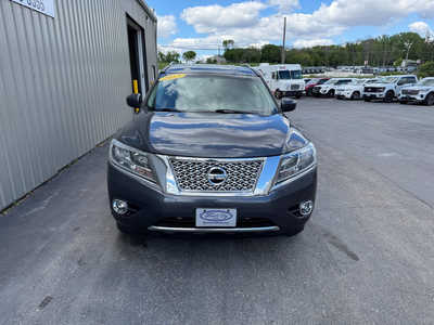 2013 Nissan Pathfinder, $0. Photo 3