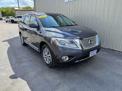 2013 Nissan Pathfinder, $0. Photo 5