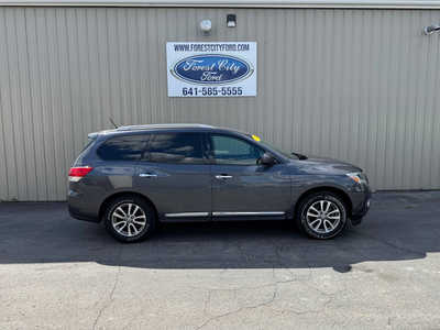 2013 Nissan Pathfinder, $0. Photo 6