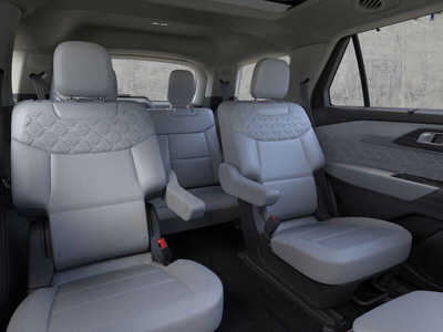 2025 Ford Explorer, $57486. Photo 11