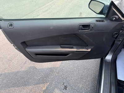 2010 Ford Mustang, $9910. Photo 7