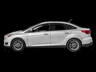 2017 Ford Focus, $12791. Photo 4