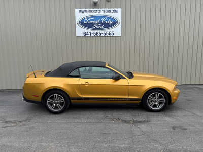2010 Ford Mustang, $12999. Photo 7