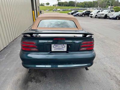 1995 Ford Mustang, $8999. Photo 5