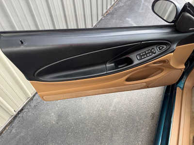 1995 Ford Mustang, $8999. Photo 8