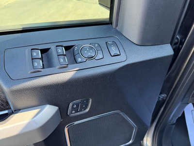 2017 Ford F250 Crew Cab, $41971. Photo 8