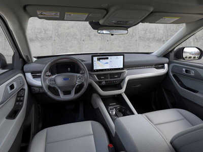 2025 Ford Explorer, $47012. Photo 9