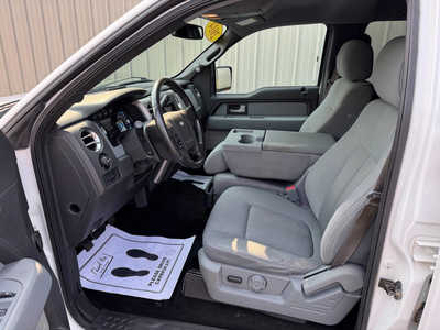 2014 Ford F150 Crew Cab, $10649. Photo 8