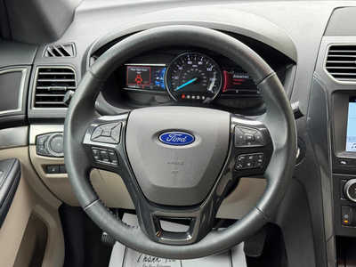 2018 Ford Explorer, $15555. Photo 9