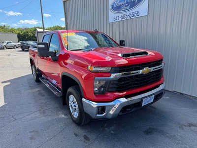 2024 Chevrolet 2500 Crew Cab, $60107. Photo 5