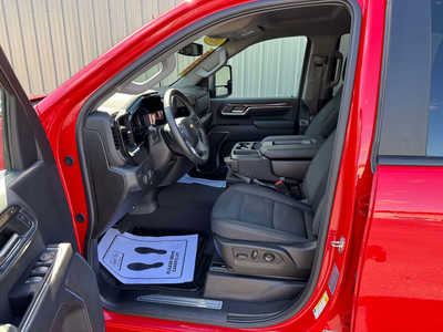 2024 Chevrolet 2500 Crew Cab, $60107. Photo 9