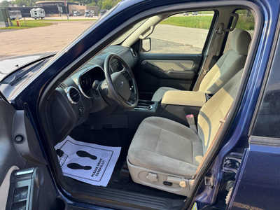 2008 Ford Explorer, $3999. Photo 6