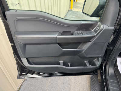 2023 Ford F150 Crew Cab, $29624. Photo 7
