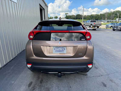 2019 Mitsubishi Eclipse, $14899. Photo 4