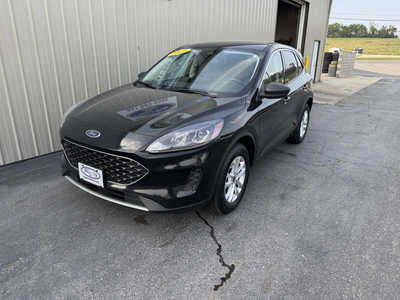 2022 Ford Escape, $19740. Photo 2