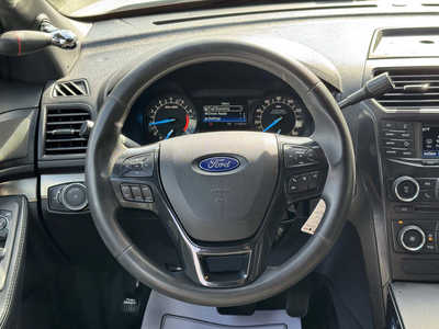 2018 Ford Explorer, $10499. Photo 10