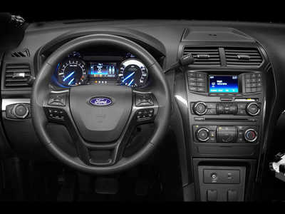 2018 Ford Explorer, $0. Photo 4