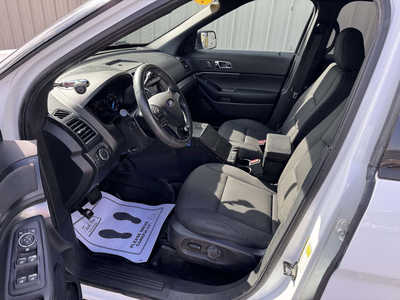 2018 Ford Explorer, $10499. Photo 9