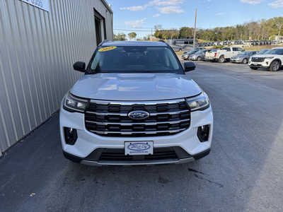 2025 Ford Explorer, $48710. Photo 3
