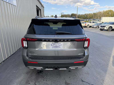 2025 Ford Explorer, $48255. Photo 4
