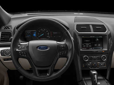 2016 Ford Explorer, $0. Photo 8