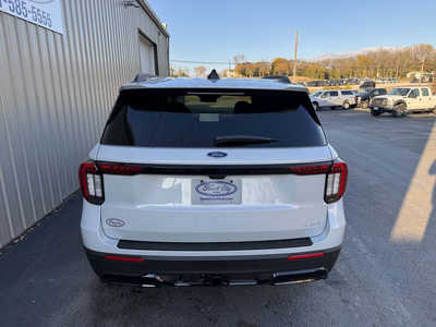 2026 Ford Explorer, $53810. Photo 4
