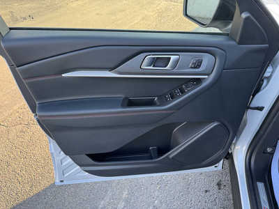 2026 Ford Explorer, $53810. Photo 7