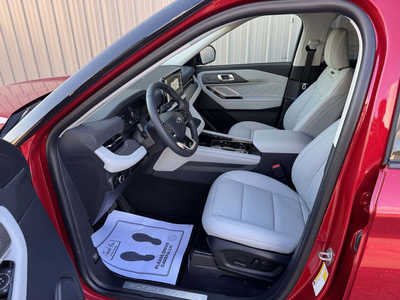 2026 Ford Explorer, $59745. Photo 9