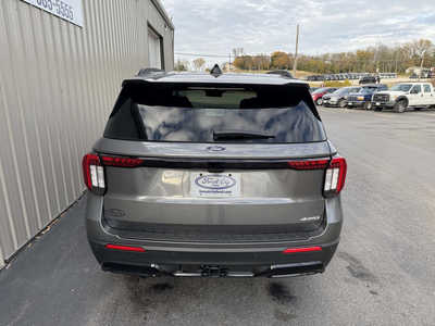 2025 Ford Explorer, $. Photo 4