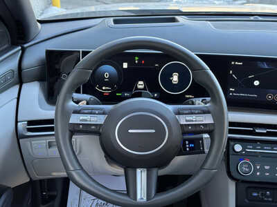 2025 Hyundai Tucson, $34947. Photo 10
