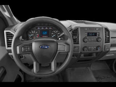 2019 Ford F350 Reg Cab, $34999. Photo 5
