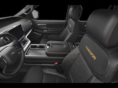 2025 Ford Expedition, $0. Photo 7