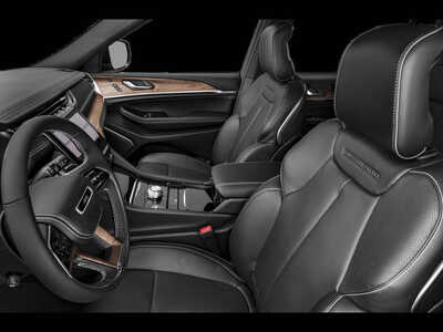 2023 Jeep Grand Cherokee L, $0. Photo 7