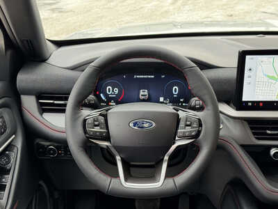 2026 Ford Explorer, $52505. Photo 10