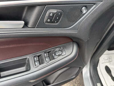 2021 Ford Edge, $27899. Photo 8